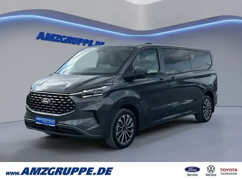 Gebraucht Ford Tourneo Titanium X 170 PS (125 kW) 2025 Van / Kleinbus