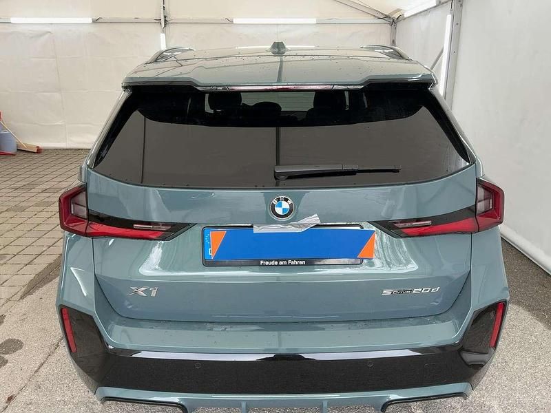 Gebraucht BMW X1 M Sport 150 PS (110 kW) 2025 Grün SUV