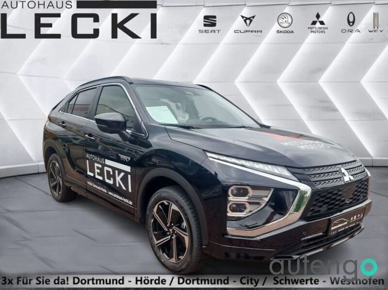 Panther schwarz Gebraucht 2024 Mitsubishi Eclipse Cross Select SUV | 27.900 € (Fairer Preis) - Bild 1/3