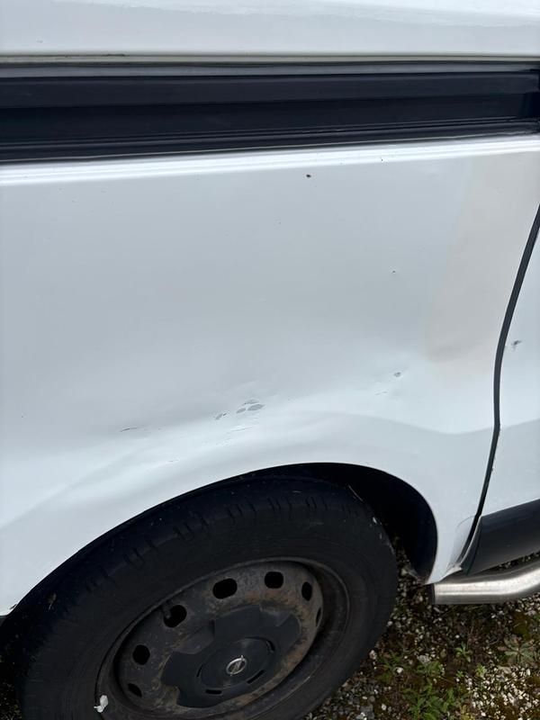 Gebraucht Opel Vivaro 2018 Weiß Van / Kleinbus