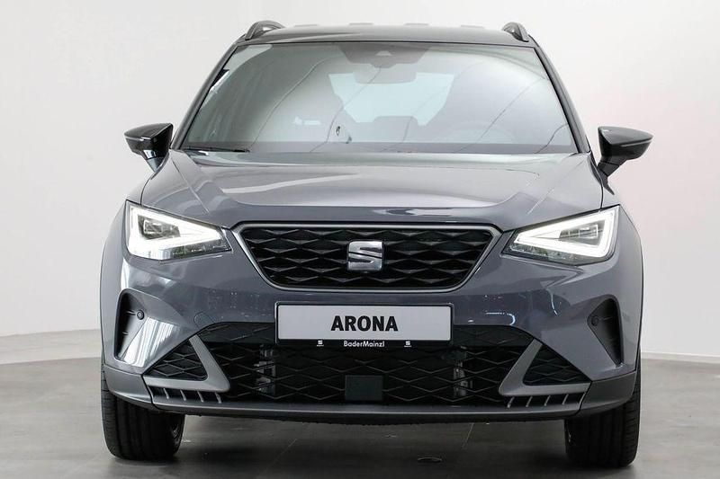 Neu Seat Arona FR 116 PS (85 kW) 2025 Grau SUV