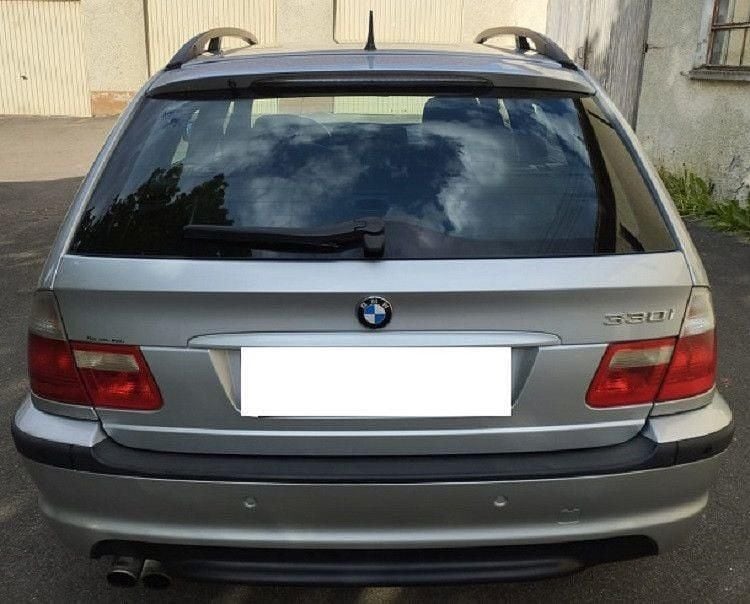 Gebraucht BMW 330 M Sport 231 PS (169 kW) 2001 Silber Kombi