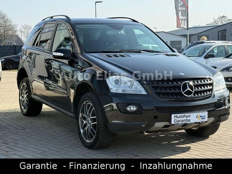 Gebraucht Mercedes ML320 224 PS (164 kW) 2008 Schwarz SUV