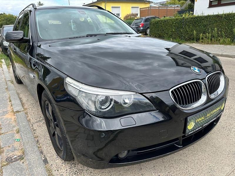 Gebraucht BMW 530 231 PS (169 kW) 2006 Schwarz Kombi