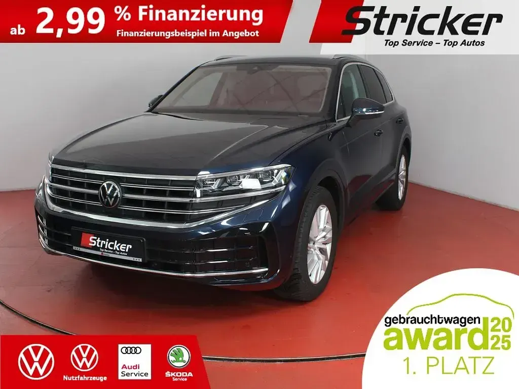 Gebraucht VW Touareg Elegance 231 PS (169 kW) 2024 Meloe blue kristalleffekt SUV