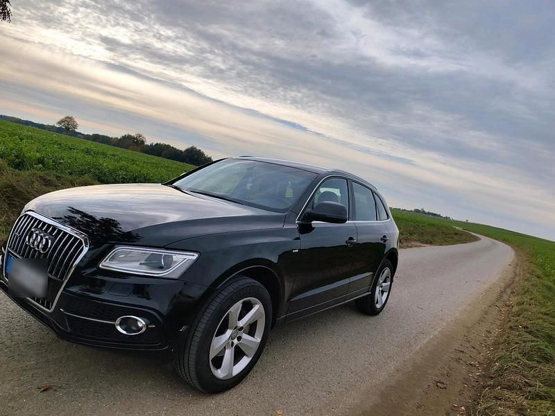 Schwarz Gebraucht 2014 Audi Q5 SUV | 15.800 € (Fairer Preis) - Bild 1/4