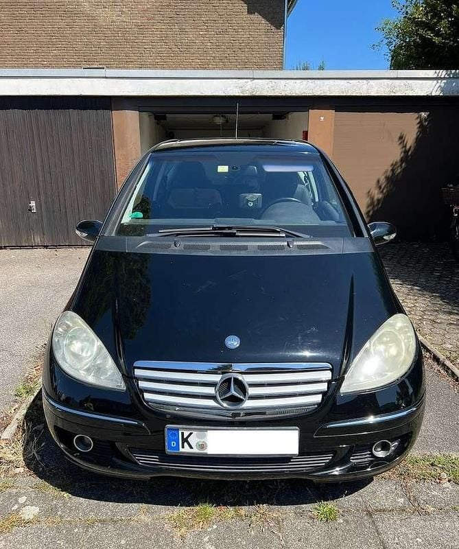 Schwarz Gebraucht 2004 Mercedes A200 Elegance Kleinwagen | 4.000 € (Guter Preis) - Bild 1/4