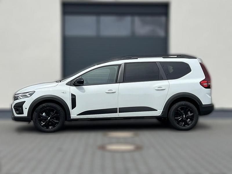 Neu Dacia Jogger Extreme 110 PS (80 kW) 2026 Van / Kleinbus