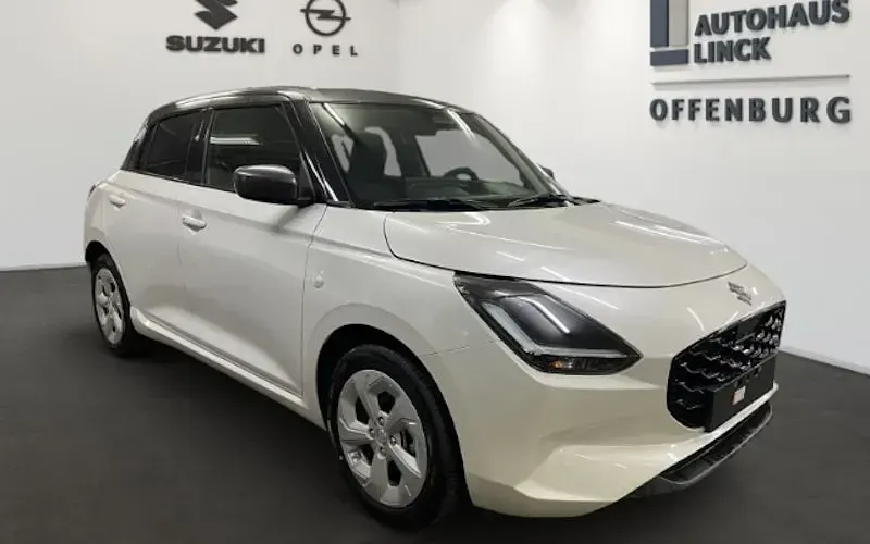 Neu Suzuki Swift Comfort 82 PS (60 kW) 2026 Weiss Kleinwagen