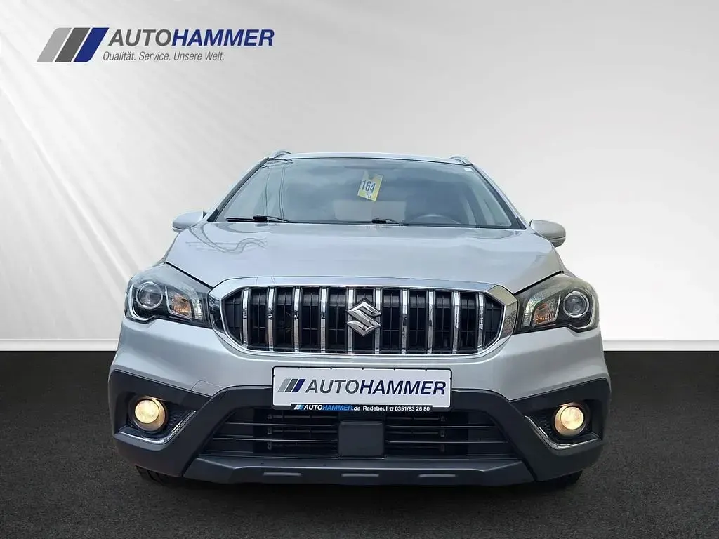 Gebraucht Suzuki SX4 Comfort 111 PS (81 kW) 2018 Silber Limousine