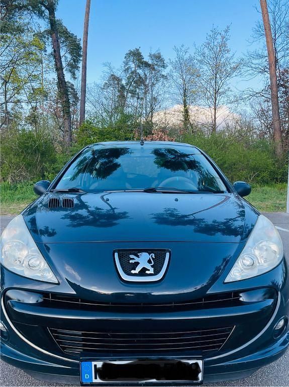 Gebraucht Peugeot 206 75 PS (55 kW) 2010 Schwarz Limousine