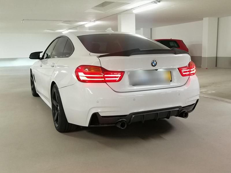 Weiß Gebraucht 2015 BMW 435 Gran Coupé Performance Coupé | 20.500 € (Fairer Preis) - Bild 1/4