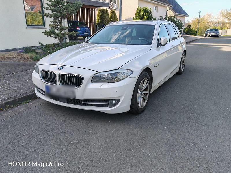 Second-hand BMW 520 184 CP (135 kW) 2012 Alb Break