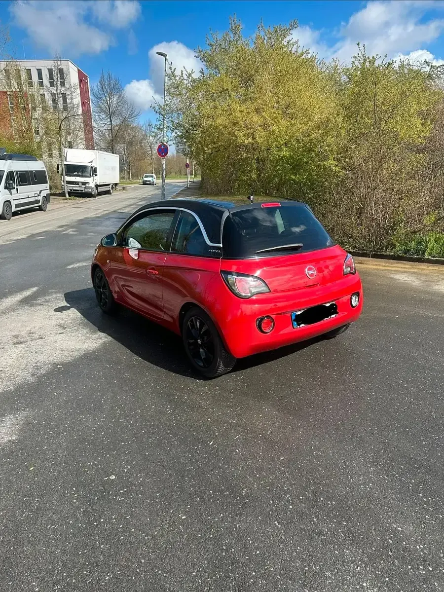 Second-hand Opel Adam Jam 69 CP (50 kW) 2014 Roșu Hatchback