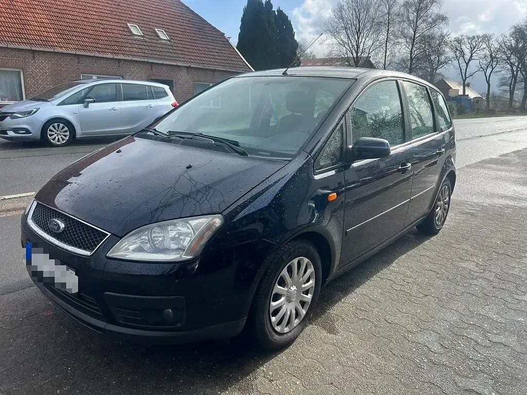 Gebraucht Ford Focus Trend 101 PS (74 kW) 2005 Blau Limousine