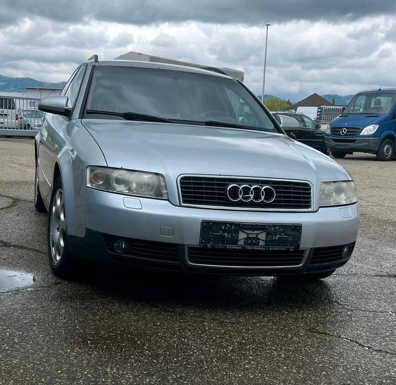 Gebraucht 2001 Audi A4 Kombi | 1.450 € (Guter Preis) - Bild 1/4