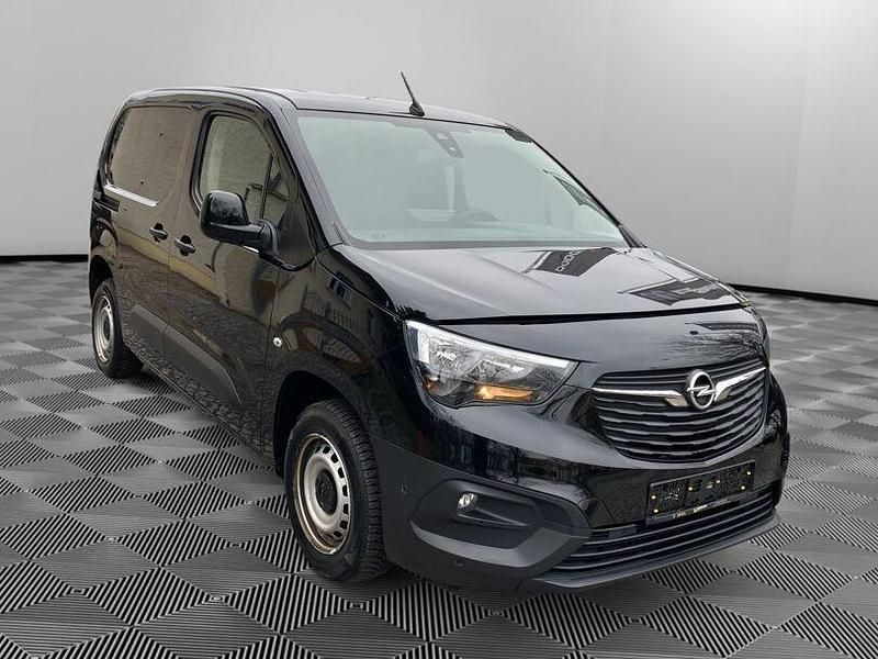 Gebraucht Opel Combo Edition 102 PS (75 kW) 2022 Schwarz Van / Kleinbus