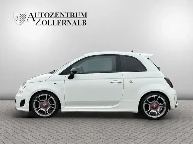 Gebraucht Abarth 500 324 PS (238 kW) 2013 Weiß Kleinwagen