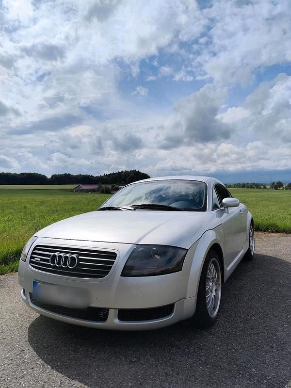Silber Gebraucht 1999 Audi TT Coupé | 5.700 € (Guter Preis) - Bild 1/4