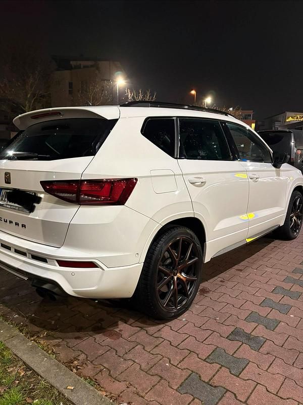 Second-hand Cupra Ateca 300 CP (220 kW) 2022 Alb SUV