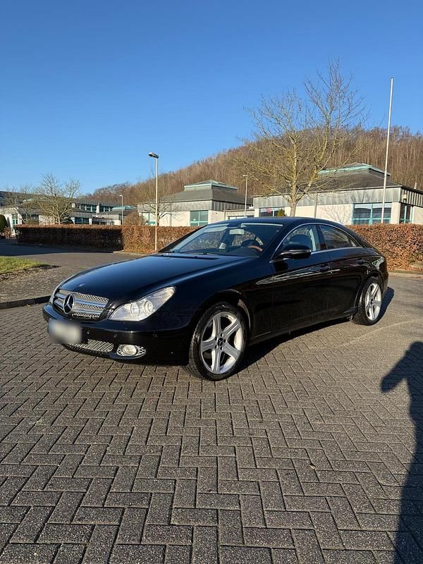 Gebraucht Mercedes CLS320 224 PS (164 kW) 2009 Schwarz Limousine