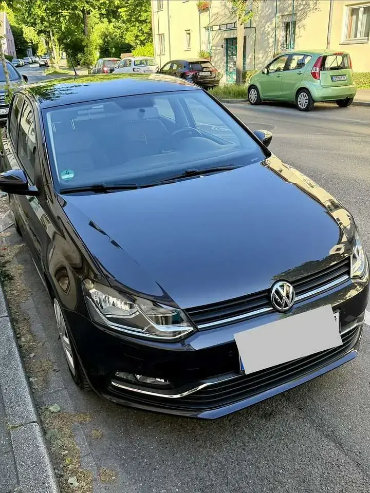 Gebraucht VW Polo Comfortline 90 PS (66 kW) 2016 Grau Kleinwagen