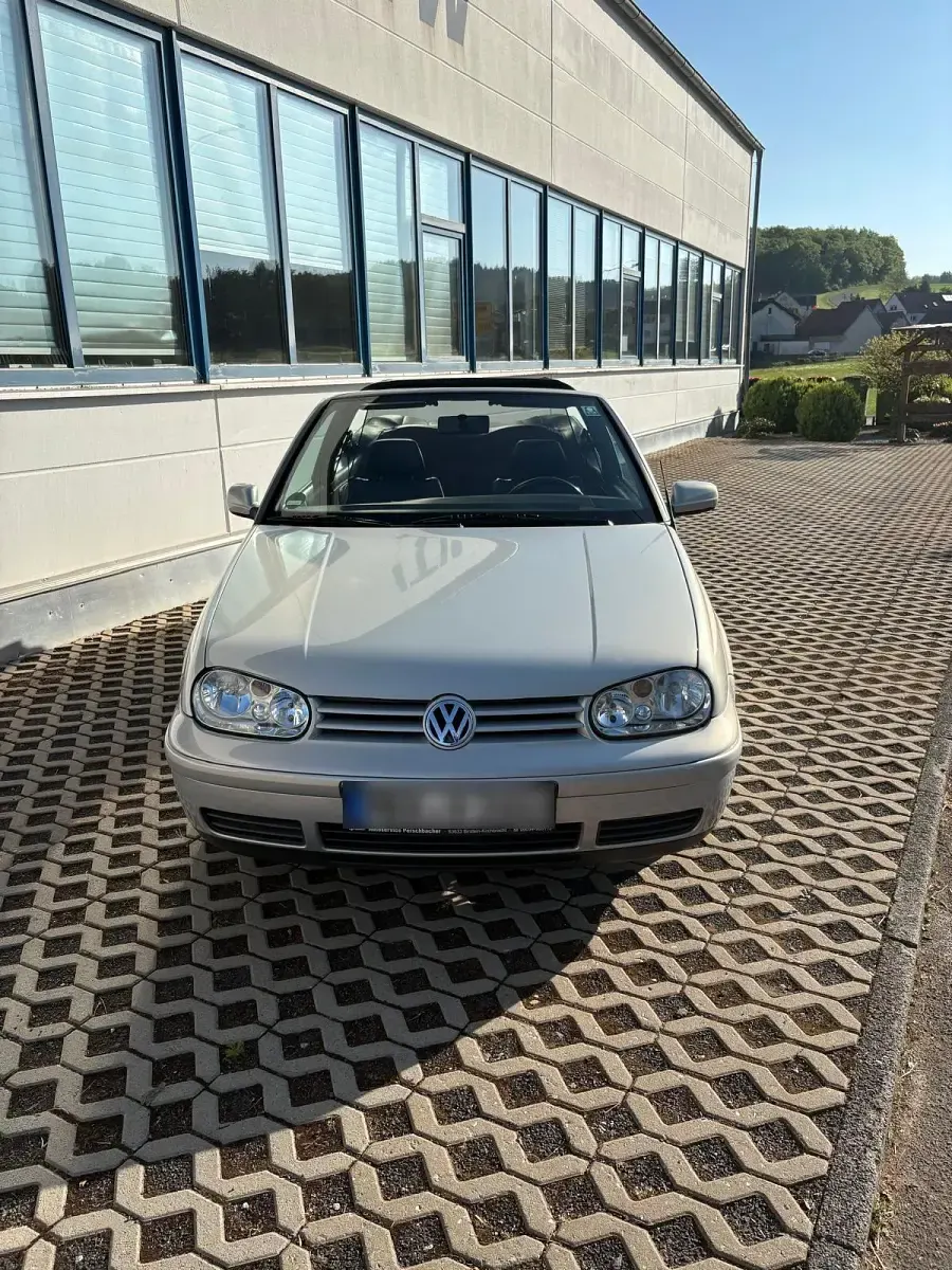 Gebraucht VW Golf 105 PS (77 kW) 1999 Silber Cabrio