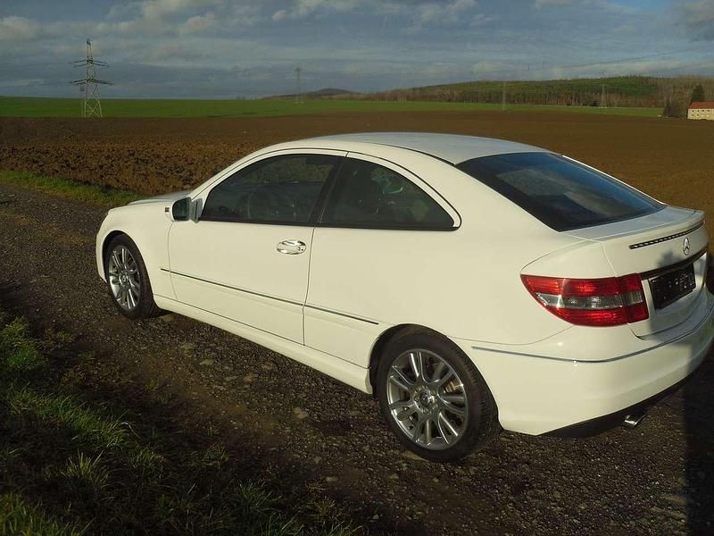 Gebraucht Mercedes CLC180 143 PS (105 kW) 2008 Weiß Kleinwagen