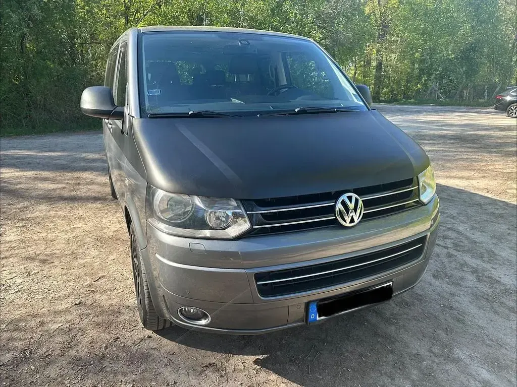 Gebraucht VW Multivan Highline 179 PS (131 kW) 2011 Grau Van / Kleinbus