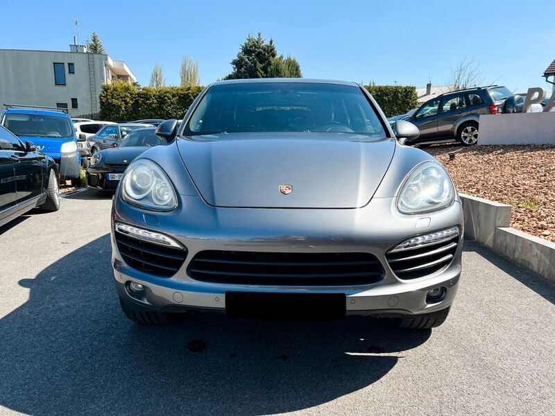 Gebraucht Porsche Cayenne S E-Hybrid 333 PS (244 kW) 2012 Grau SUV