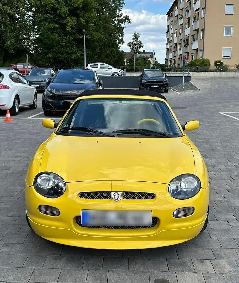 Gebraucht MG F Trophy 160 PS (117 kW) 2002 Gelb Cabrio
