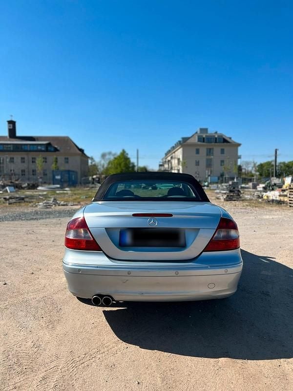 Gebraucht Mercedes CLK320 Elegance 224 PS (164 kW) 2006 Grau Cabrio