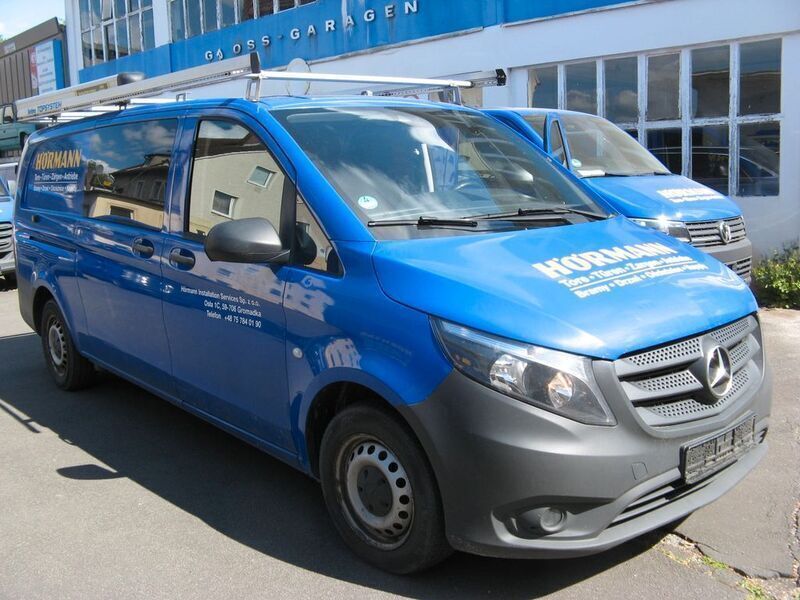 Blau Gebraucht 2019 Mercedes Vito Van / Kleinbus | 13.000 € (Etwas zu teuer) - Bild 1/4
