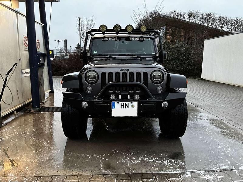 Gebraucht Jeep Wrangler Rubicon 284 PS (208 kW) 2016 Grau SUV