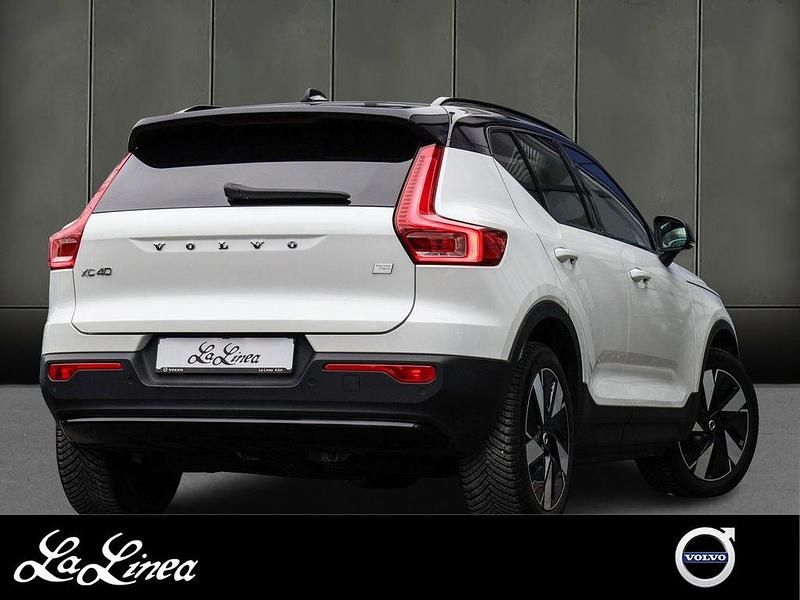 Gebraucht Volvo XC40 Plus 300 kW (408 PS) 2023 Weiss SUV