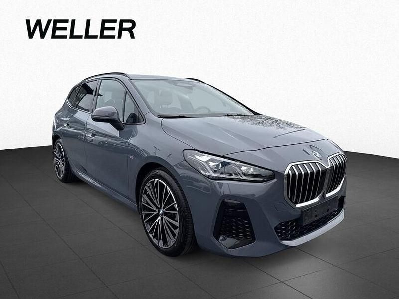 Gebraucht BMW 220 M Sport 170 PS (125 kW) 2025 Grau Van / Kleinbus