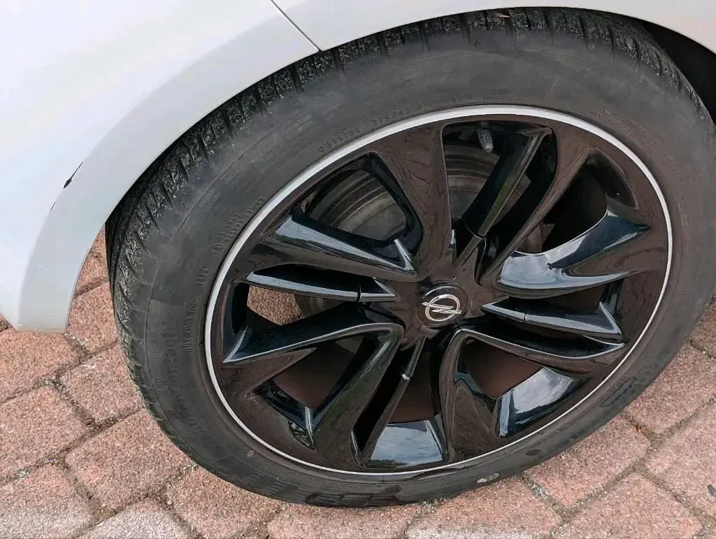 Gebraucht Opel Adam 100 PS (73 kW) 2014 Weiß Kleinwagen