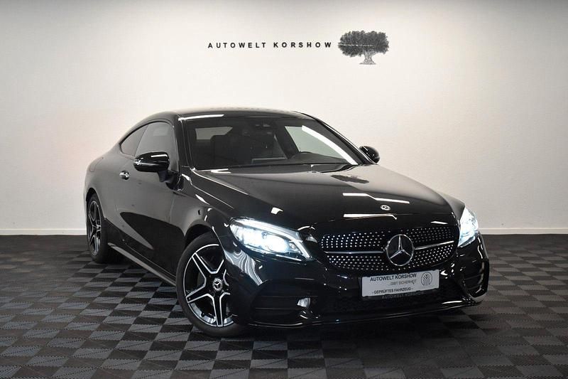 Schwarz Gebraucht 2019 Mercedes C300 AMG line Coupé | 35.000 € (Fairer Preis) - Bild 1/3