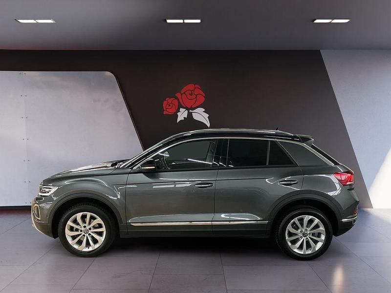 Gebraucht VW T-Roc Style 150 PS (110 kW) 2024 Indiumgrau SUV