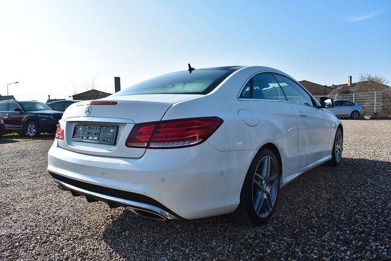 Gebraucht Mercedes E250 AMG line 211 PS (155 kW) 2013 Polarweiss Coupé