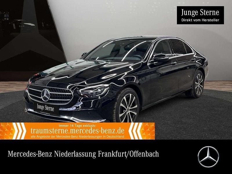 Schwarz Gebraucht 2022 Mercedes E300 Avantgarde Limousine | 35.490 € (Fairer Preis) - Bild 1/3