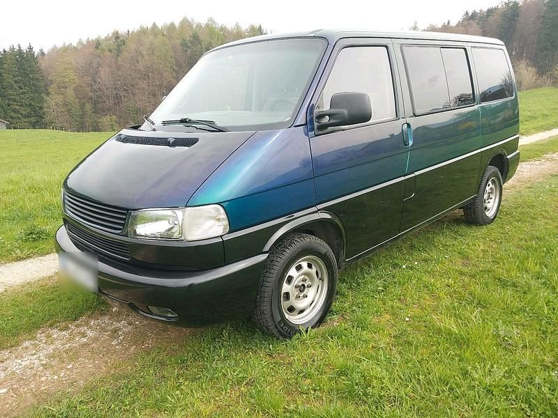 Second-hand VW T4 101 CP (74 kW) 1996 Andere farben Van