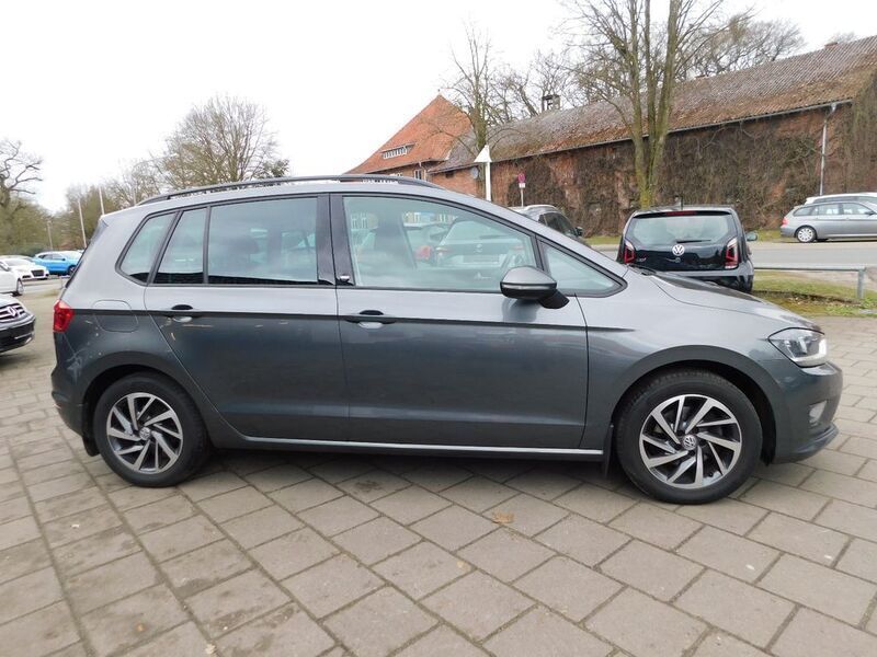 Gebraucht VW Golf VII Sound 150 PS (110 kW) 2017 Grau Limousine