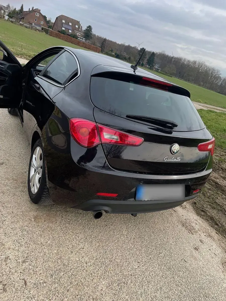 Gebraucht Alfa Romeo Giulietta 170 PS (125 kW) 2013 Schwarz Kleinwagen