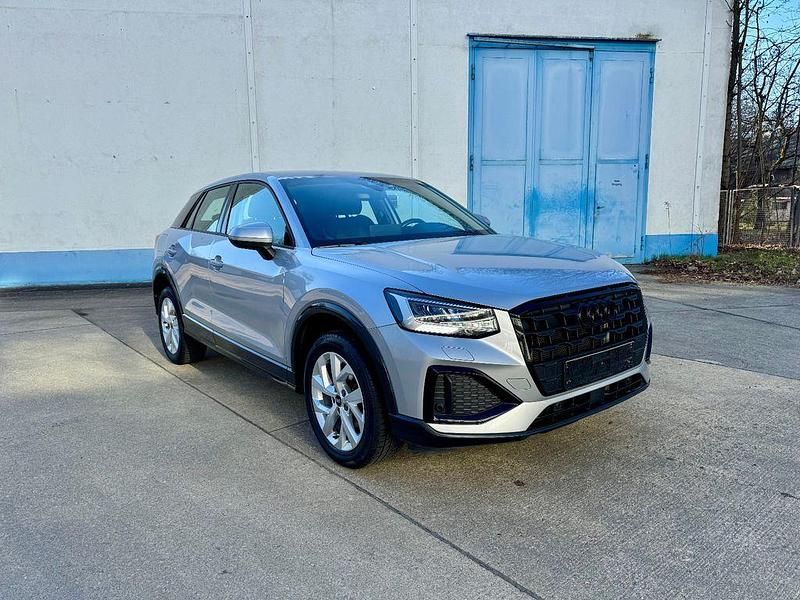 Gebraucht Audi Q2 Advanced 150 PS (110 kW) 2023 Silber SUV