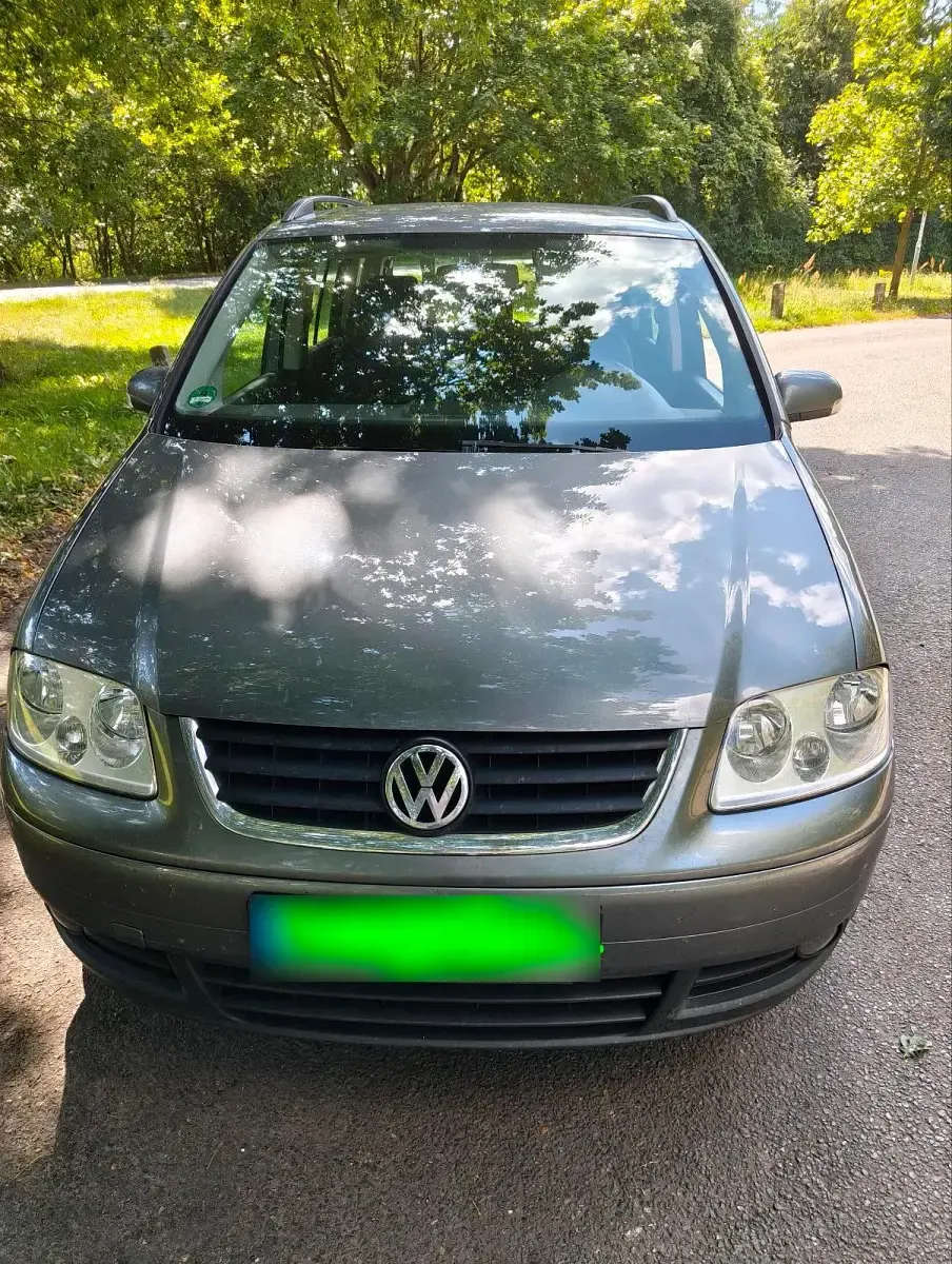 Gebraucht VW Touran 115 PS (84 kW) 2004 Van / Kleinbus