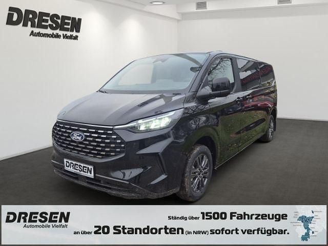 Gebraucht Ford Tourneo Titanium 150 PS (110 kW) 2024 Obsidianschwarz metallic Van / Kleinbus
