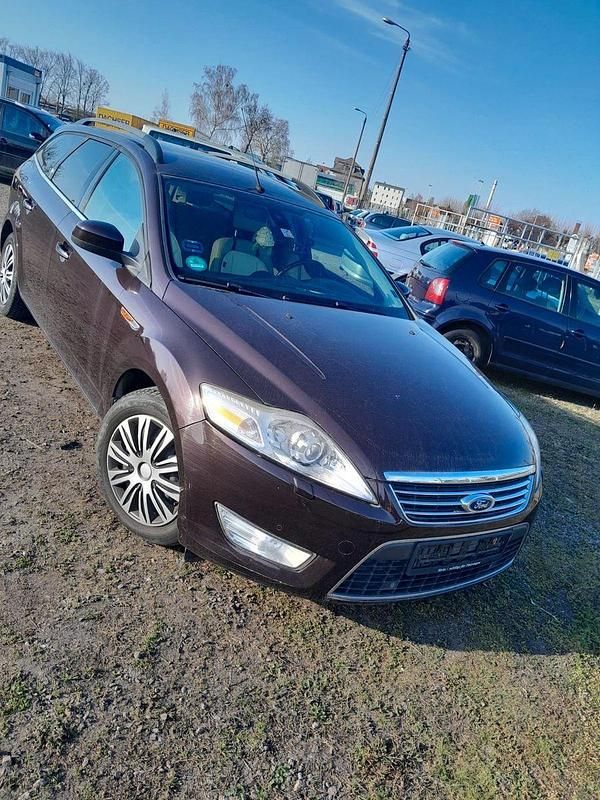 Gebraucht Ford Mondeo Titanium 203 PS (149 kW) 2010 Braun Kombi
