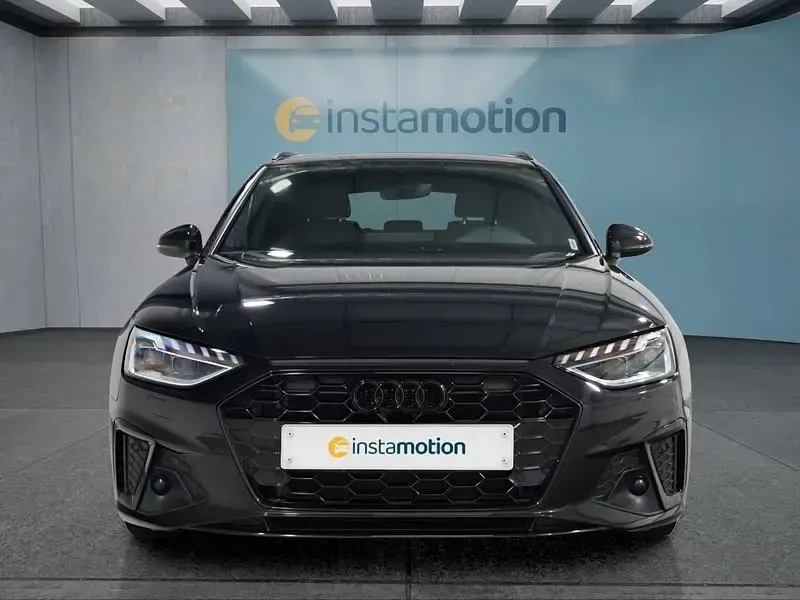 Gebraucht Audi A4 204 PS (150 kW) 2025 Schwarz Kombi