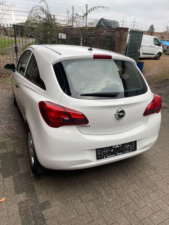 Gebraucht Opel Corsa Active 69 PS (50 kW) 2016 Weiß Kleinwagen